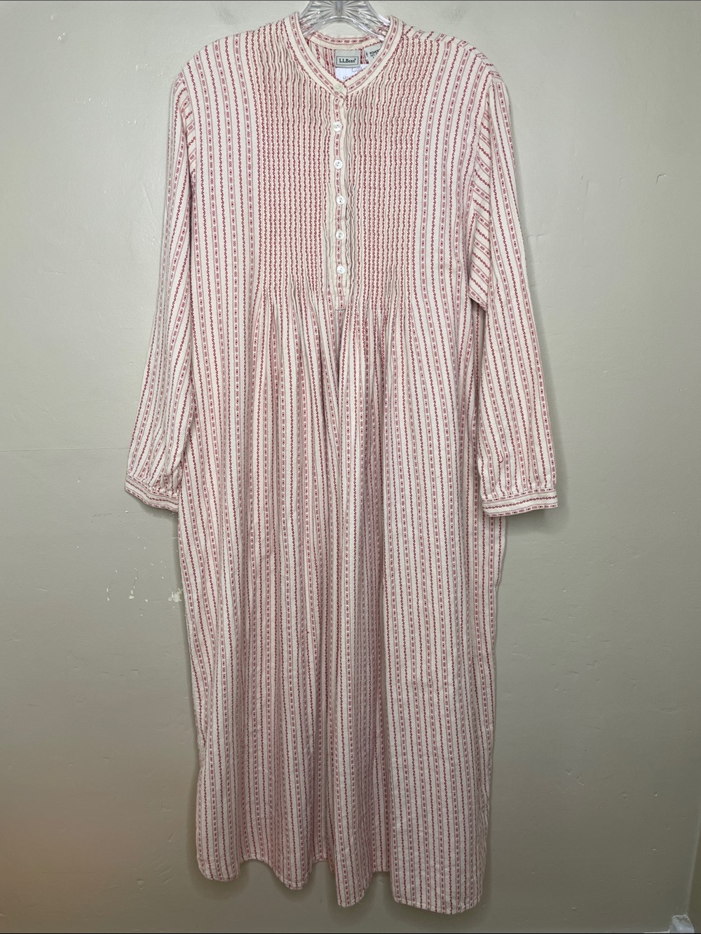 VINTAGE LL Bean Dobby Stripe Flannel Victorian Sleepwear Granny Nightgown Large - Picture 2 of 13